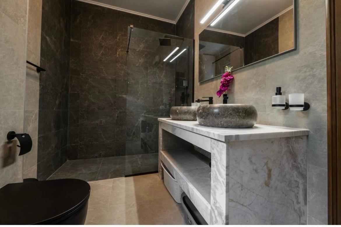 Luxury Apartment Vasilisa Kotor Extérieur photo